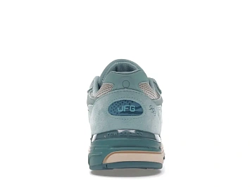 New Balance 993 - 4