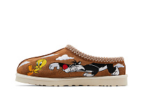 Фото № 4 с приближением к товару «‎Palace x Looney Tunes x UGG Tasman Slipper Chestnut»