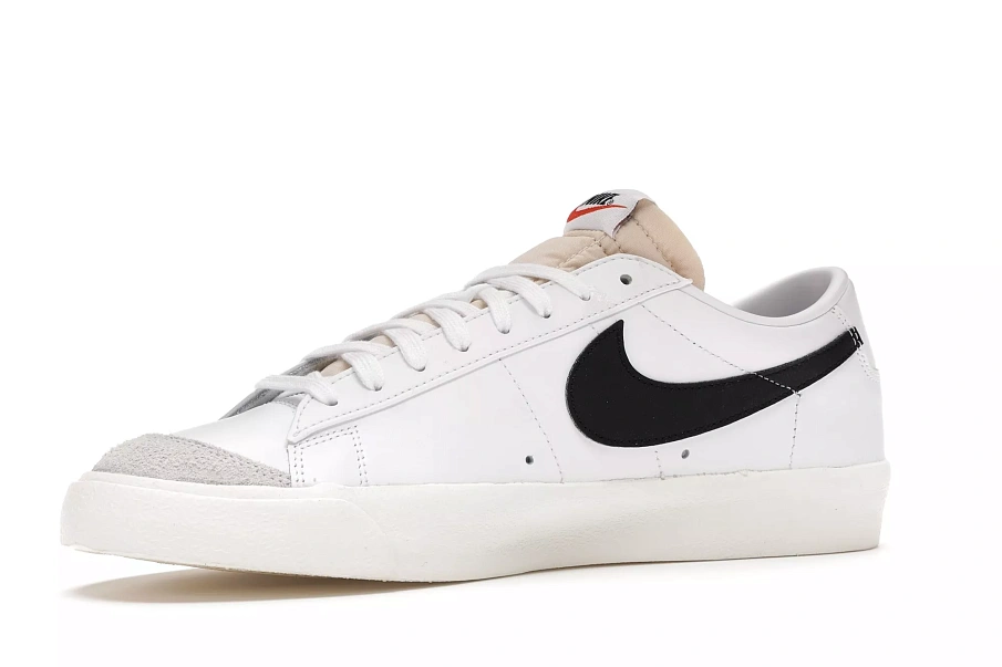 Фото № 3 с приближением к товару «‎Nike Blazer Low 77 Vintage White Black»
