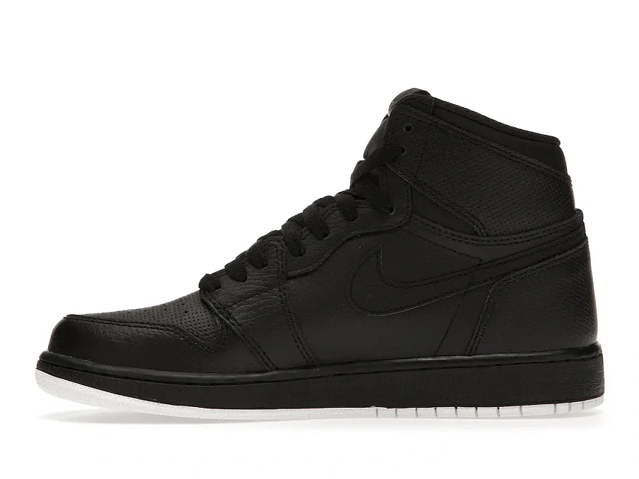 Фото № 3 с приближением к товару «‎Jordan 1 Retro High Black Perforated »