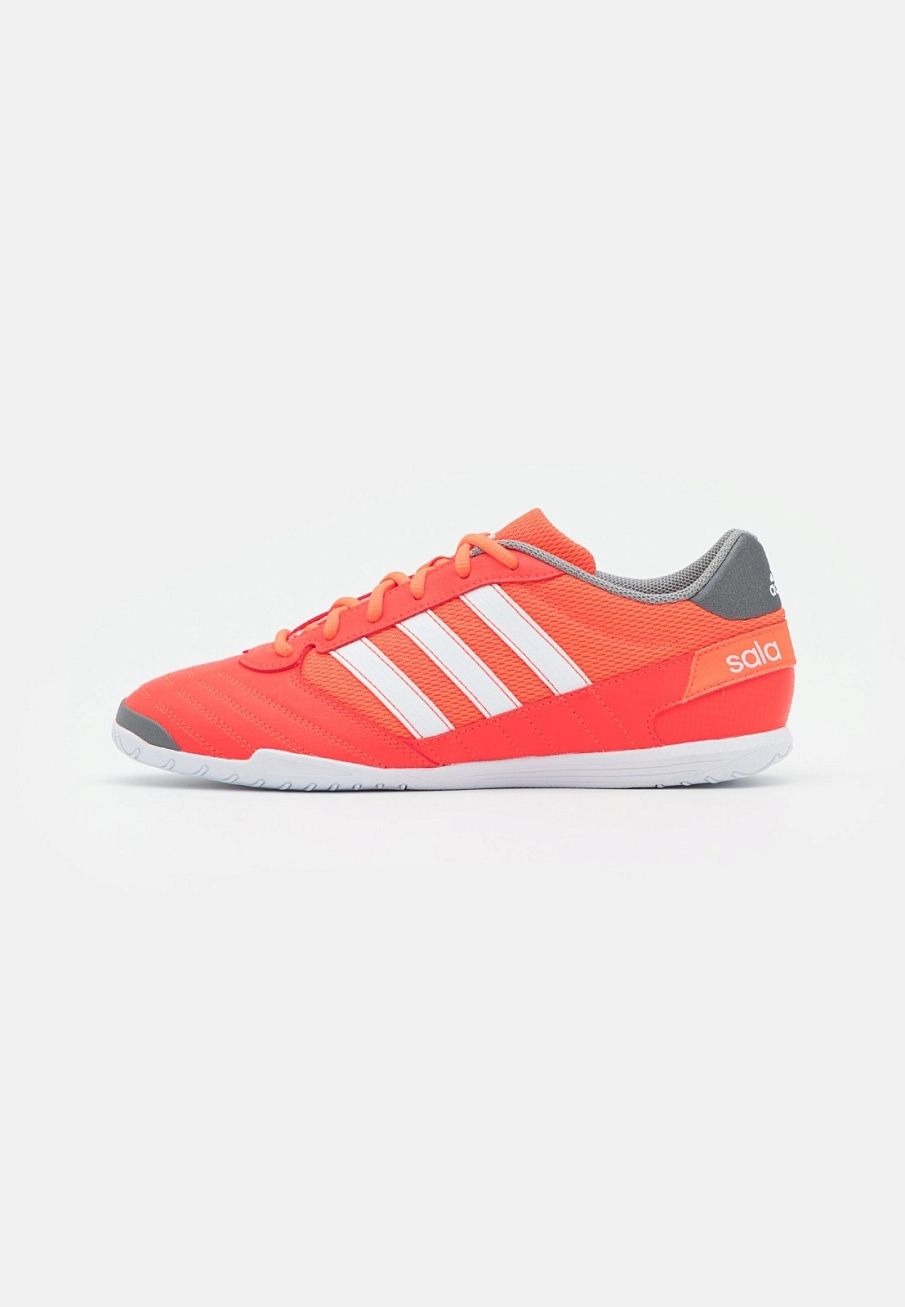 Фото № 1 с приближением к товару «‎Adidas Super »