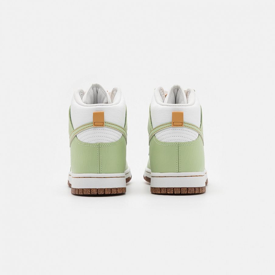 Фото № 3 с приближением к товару «‎Nike Dunk HI Retro SE Emb »