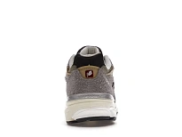 Фото № 4 с приближением к товару «‎New Balance 990v3»