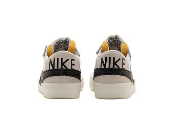 Nike Blazer Low Jumbo Low-Top Sneakers White - 4