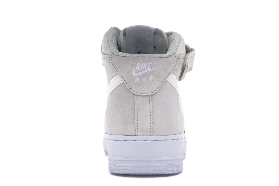 Фото № 4 с приближением к товару «‎Nike Air Force 1 Mid '07 Light Bone White White»