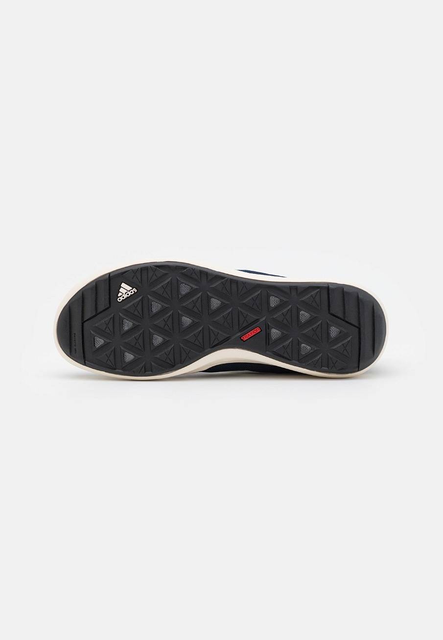 Фото № 5 с приближением к товару «‎Adidas Terrex Boat»