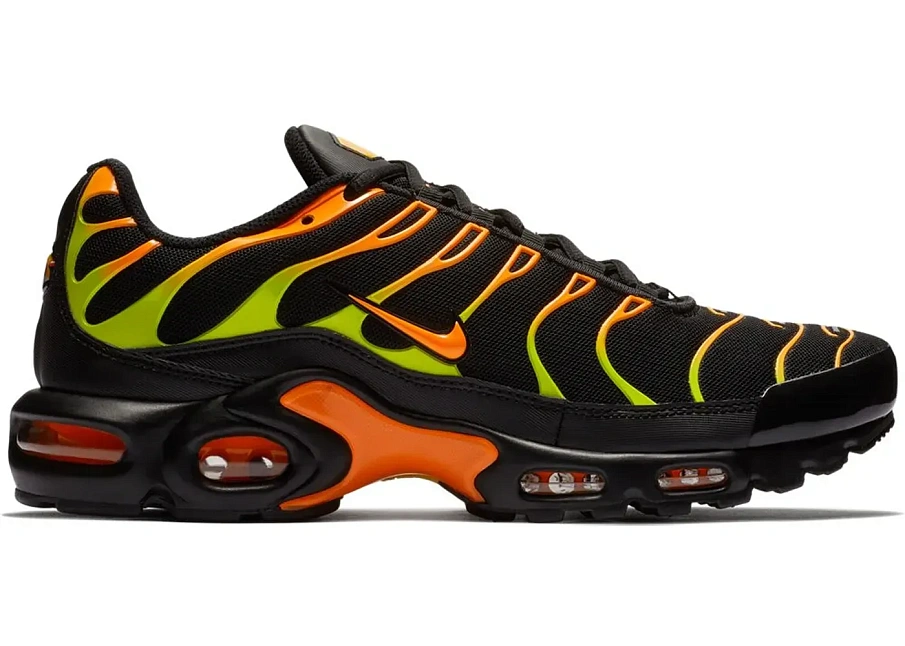 Фото № 1 с приближением к товару «‎Nike Air Max Plus Black Volt Total Orange»