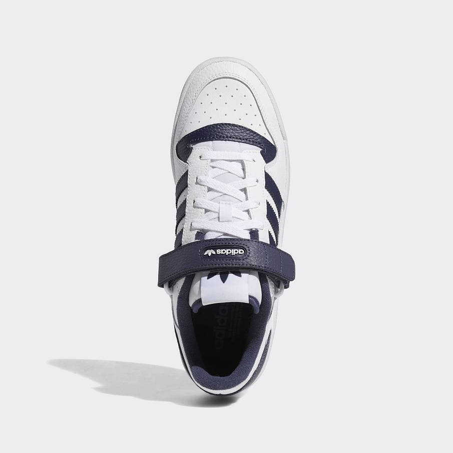 Фото № 3 с приближением к товару «‎Adidas Forum »