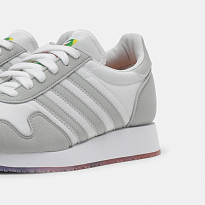 Фото № 5 с приближением к товару «‎Adidas Usa 84 Pride »