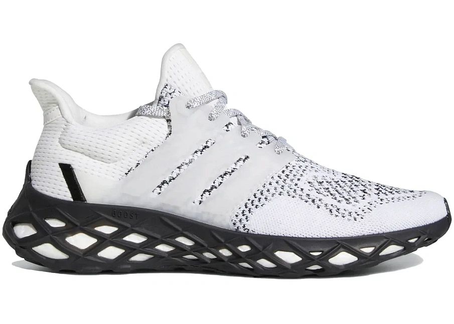 Фото № 1 с приближением к товару «‎adidas Ultra Boost Web DNA White Oreo»