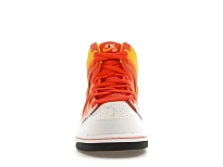 Фото № 2 с приближением к товару «‎Nike SB Dunk High Sweet Tooth Candy Corn»