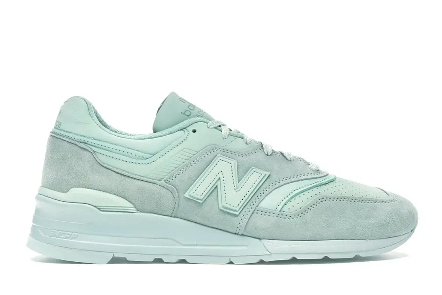 Фото № 1 с приближением к товару «‎New Balance 997»