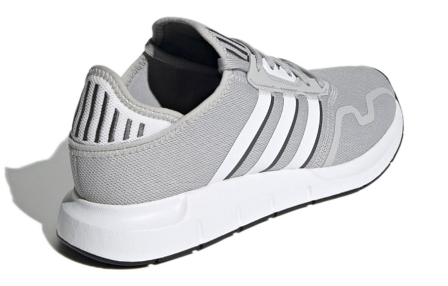 Фото № 4 с приближением к товару «‎adidas originals Swift Run X 'Grey'»
