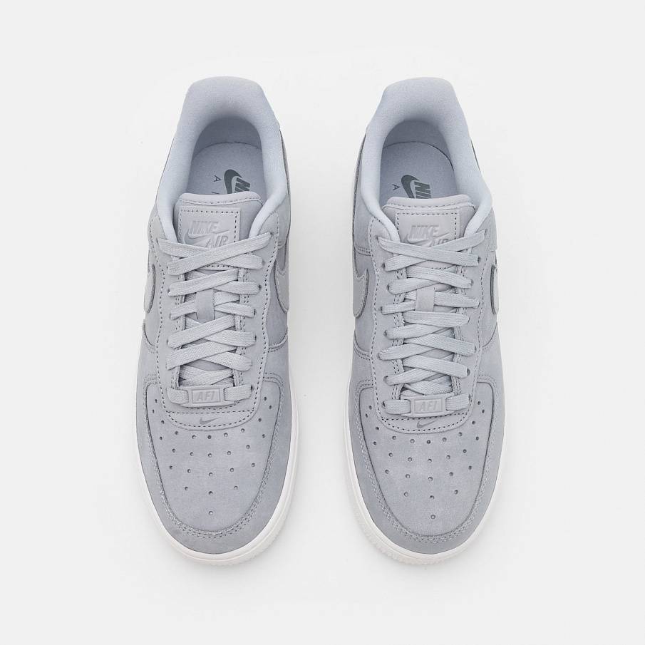 Фото № 5 с приближением к товару «‎Nike Wmns Air Force 1 Prm »