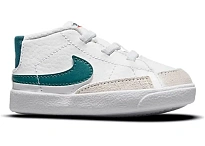 Фото № 1 с приближением к товару «‎Nike Blazer Mid»