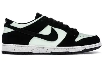 Nike SB Dunk Low Barely Green - 2