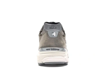 New Balance 990v3 - 4