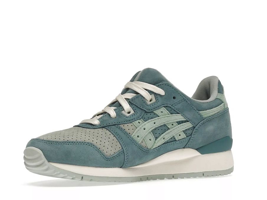 Фото № 4 с приближением к товару «‎ASICS Gel-Lyte III OG Misty Pine Seafoam»