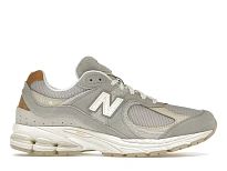 Фото № 1 с приближением к товару «‎New Balance 2002R»