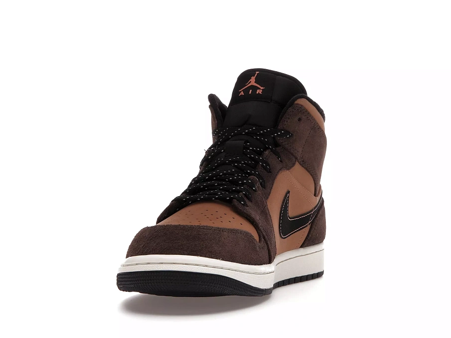 Фото № 5 с приближением к товару «‎Jordan 1 Mid SE Dark Chocolate»