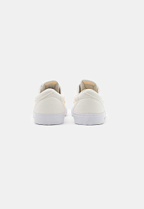 Фото № 3 с приближением к товару «‎Nike Charge Slr »