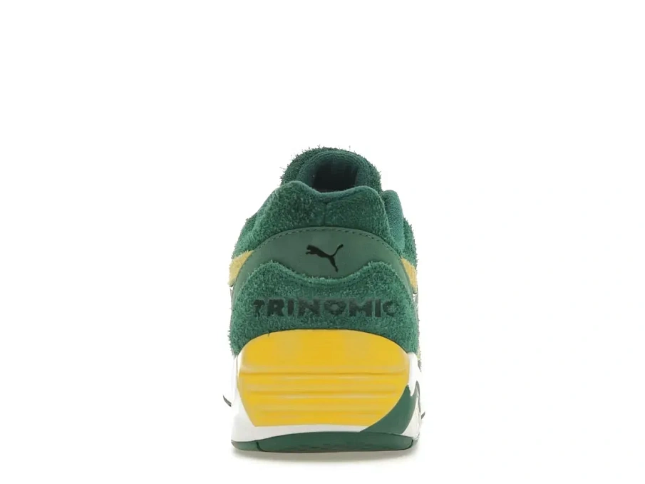 Фото № 4 с приближением к товару «‎Puma R698»