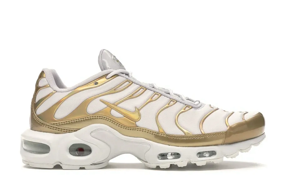 Фото № 1 с приближением к товару «‎Nike Air Max Plus Vast Grey Metallic Gold »