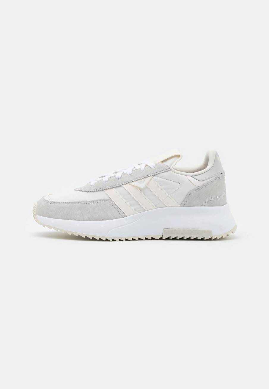 Фото № 1 с приближением к товару «‎Adidas Retropy F2 »
