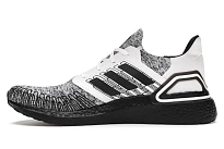 Фото № 3 с приближением к товару «‎adidas Ultra Boost 20 Oreo»