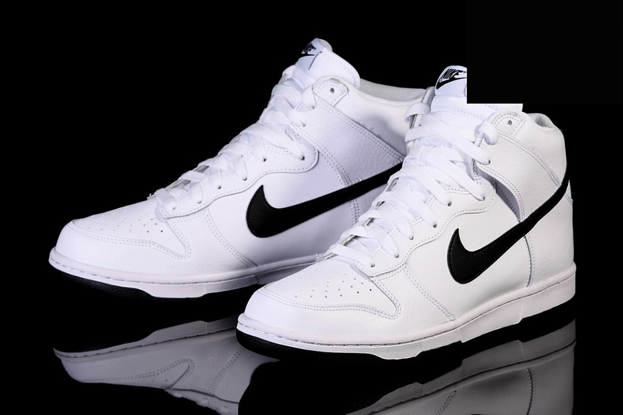 Фото № 1 с приближением к товару «‎Nike Dunk »