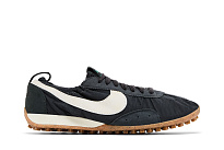 Фото № 2 с приближением к товару «‎Jacquemus x Nike Women's Moon Shoe SP Off Noir»