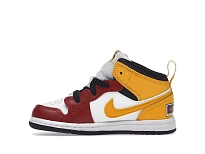 Фото № 3 с приближением к товару «‎Jordan 1 Mid»