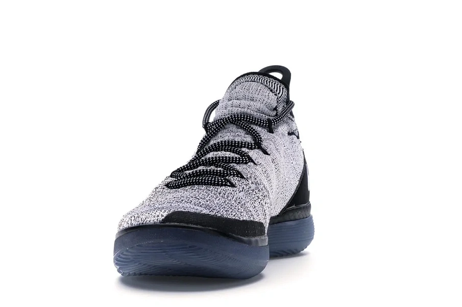 Фото № 2 с приближением к товару «‎Nike KD 11 Black White Racer Blue»