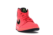 Фото № 3 с приближением к товару «‎Jordan 1 Retro High Hot Punch »
