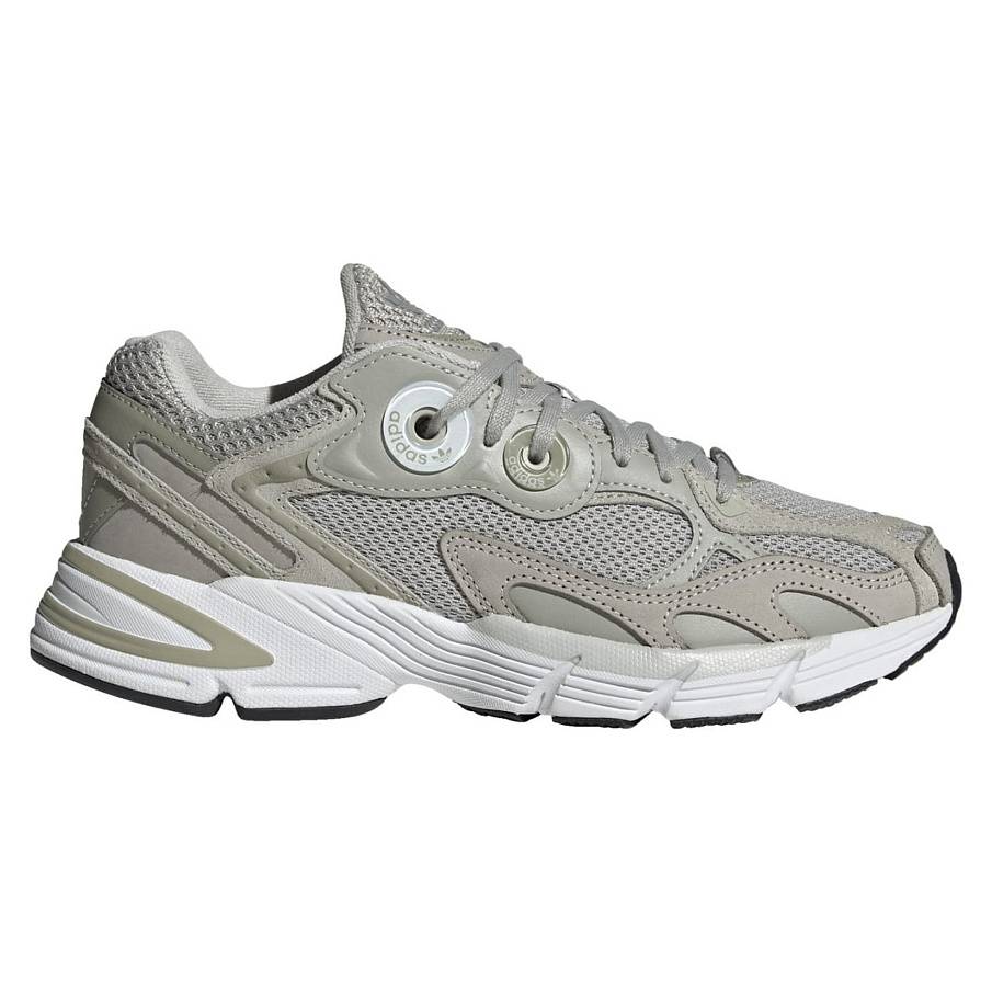 Фото № 1 с приближением к товару «‎Adidas Astir W »
