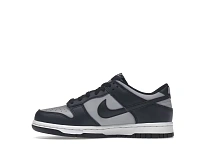 Фото № 3 с приближением к товару «‎Nike Dunk Low»