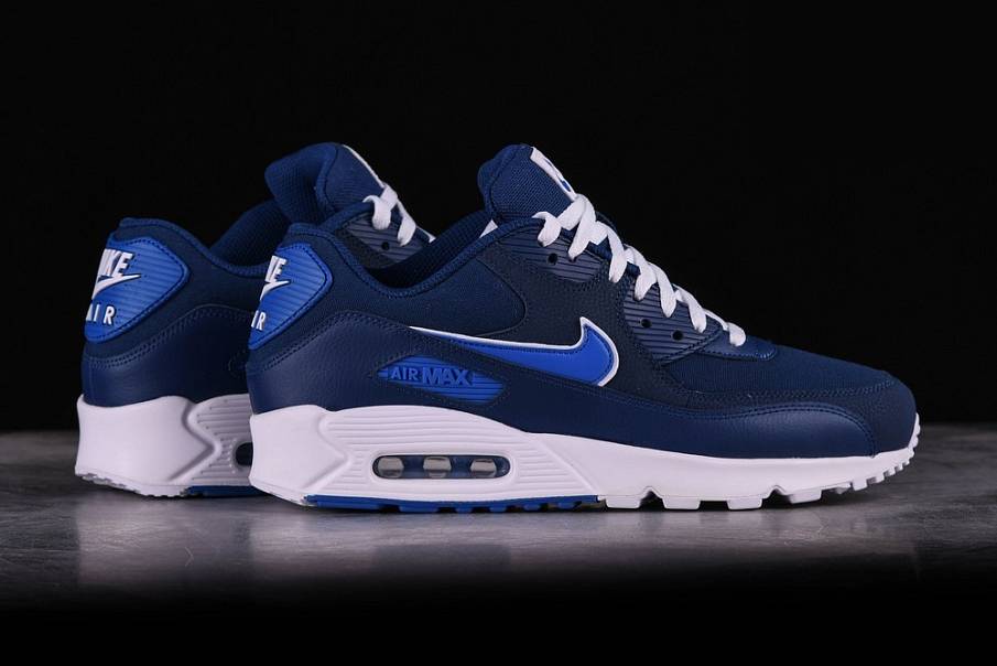 Фото № 3 с приближением к товару «‎Nike Air Max 90 Essential Void »