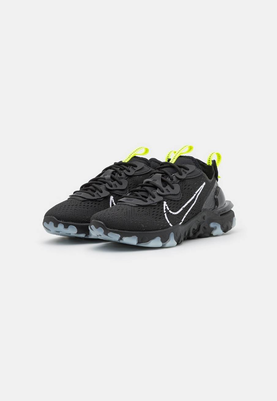 Фото № 1 с приближением к товару «‎Nike React Vision WT »