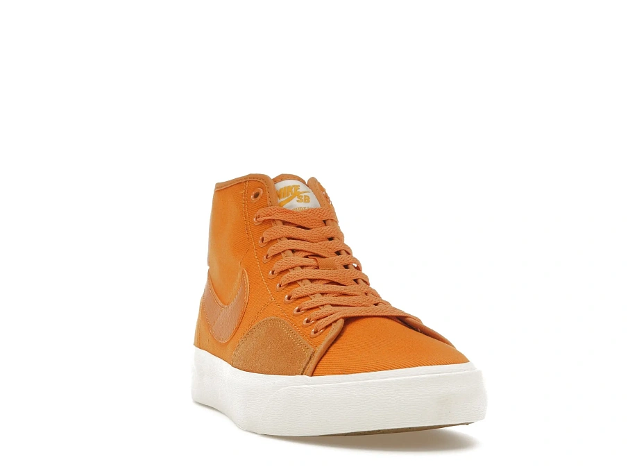 Фото № 2 с приближением к товару «‎Nike SB Blazer Court Mid Premium Light Curry»