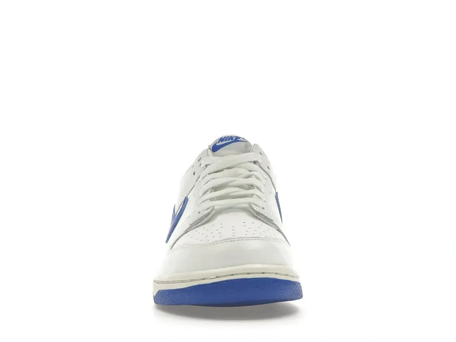 Фото № 2 с приближением к товару «‎Nike Dunk Low»
