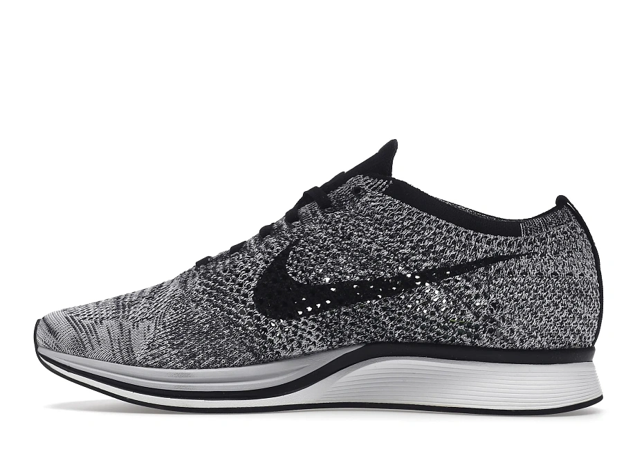 Фото № 5 с приближением к товару «‎Nike Flyknit Racer Oreo»