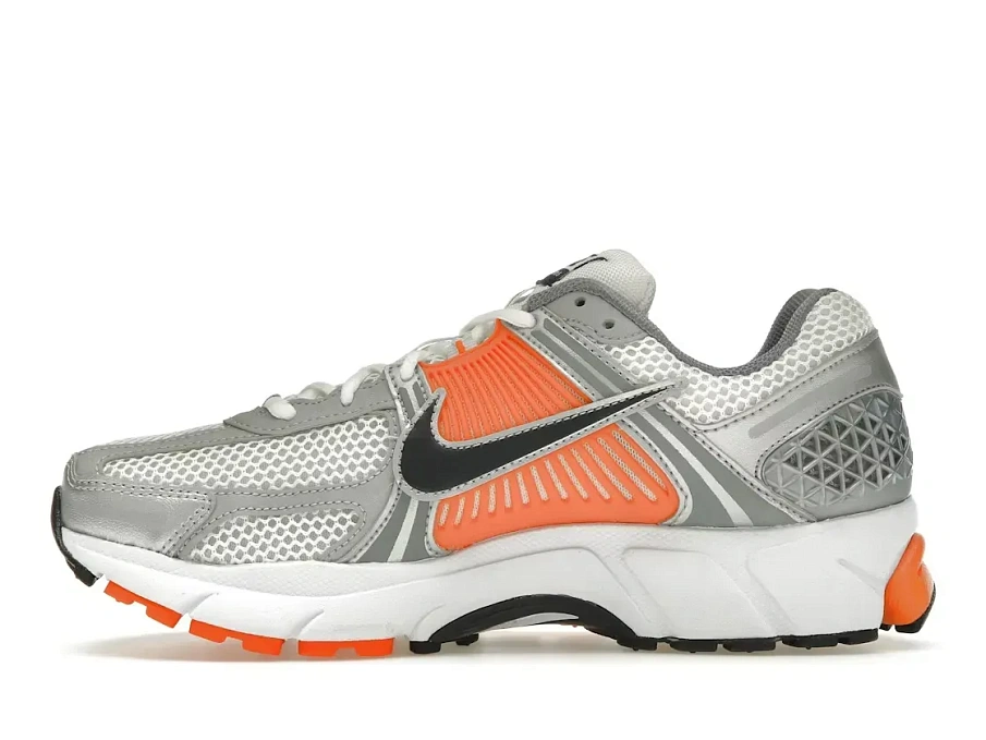 Фото № 3 с приближением к товару «‎Nike Zoom Vomero 5»