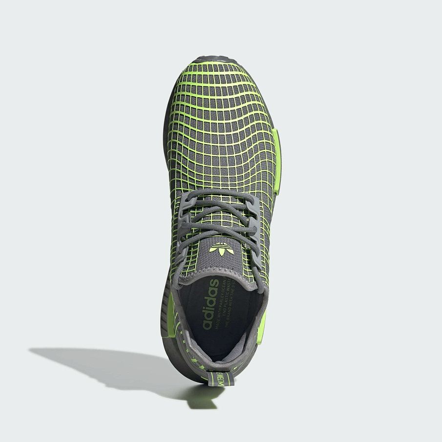 Фото № 3 с приближением к товару «‎Adidas Nmd R1 »