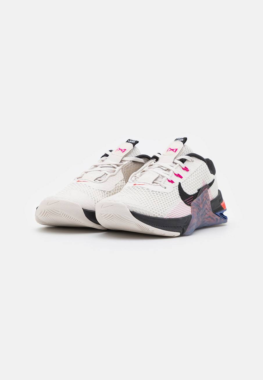 Фото № 2 с приближением к товару «‎Nike Metcon 7»