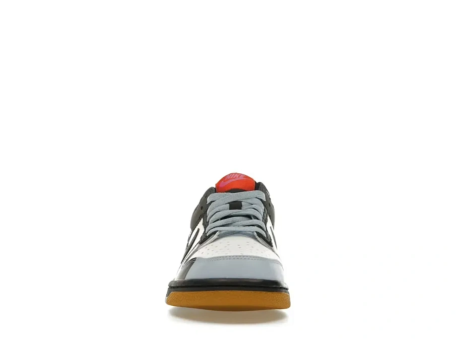 Фото № 2 с приближением к товару «‎Nike Dunk Low»