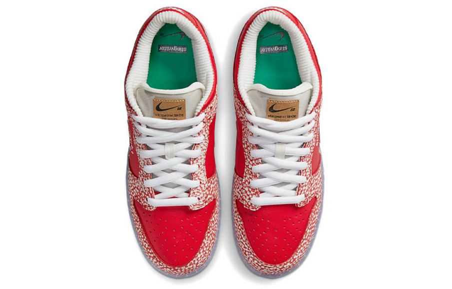Фото № 4 с приближением к товару «‎Stingwater X Nike Sb Dunk Low Og Qs Skate Shoes Magic Mushroom»