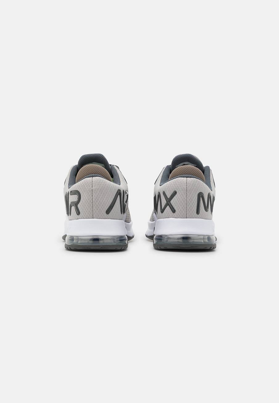 Фото № 2 с приближением к товару «‎Nike Air Max Alpha Trainer 4»
