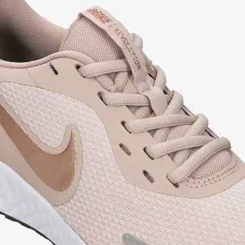Nike Revolution 5 - 4