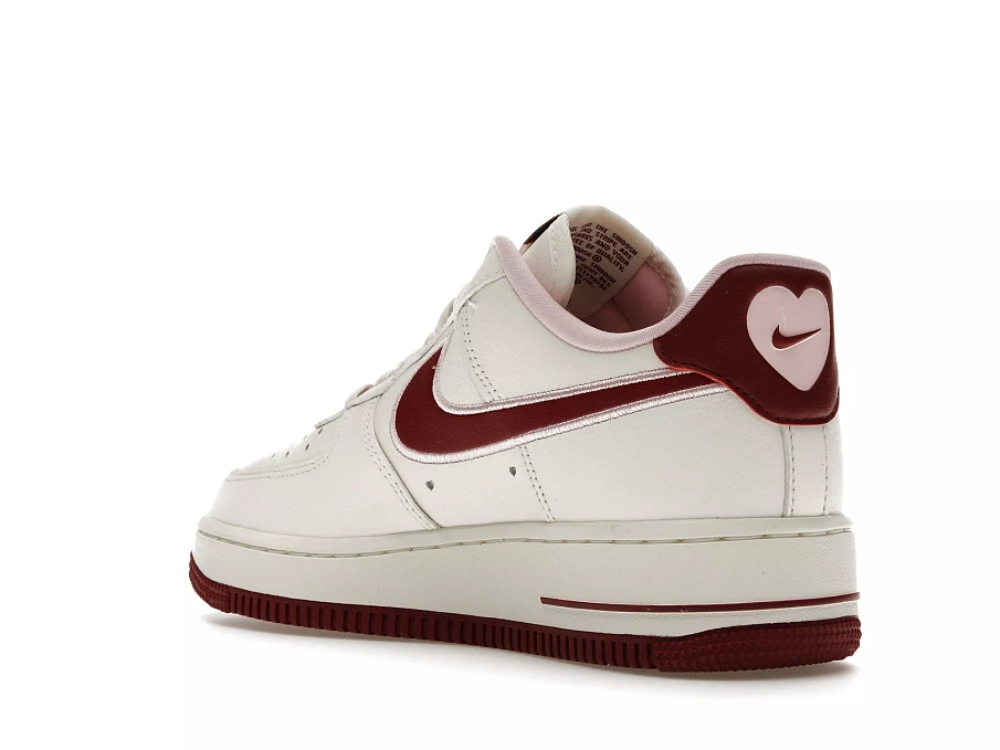 Фото № 3 с приближением к товару «‎Nike Air Force 1 Low Valentine's Day (2023) »