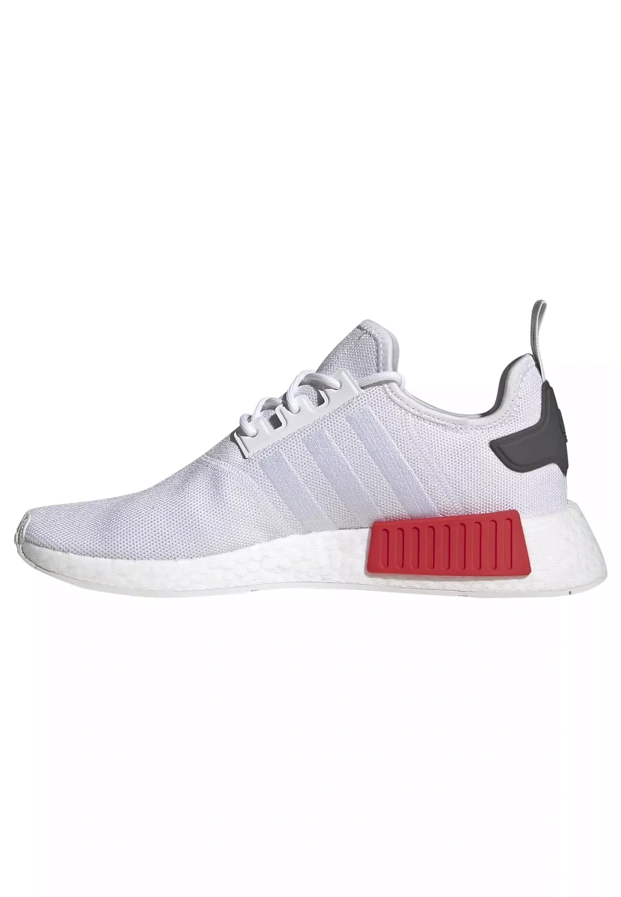 Фото № 1 с приближением к товару «‎NMD R1 UNISEX»